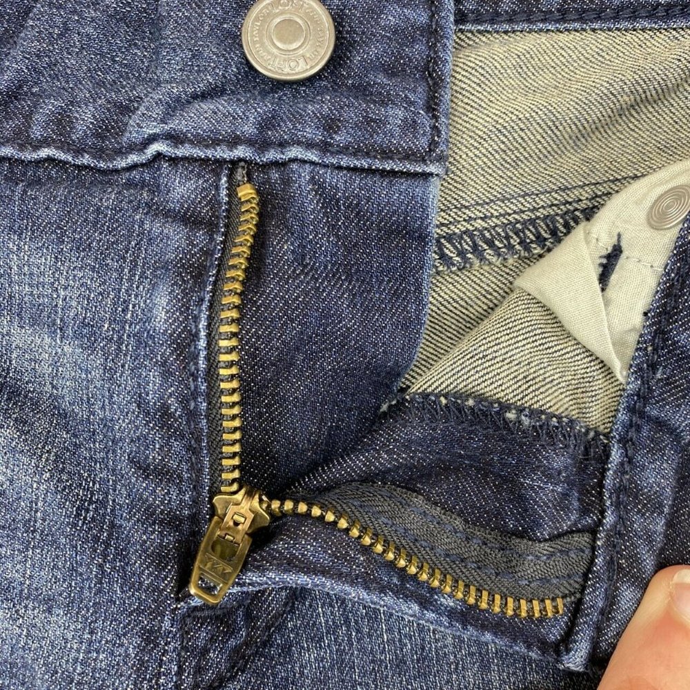 Ann Taylor Loft Modern Crop Straight Jeans Size 00 - Picture 3 of 6